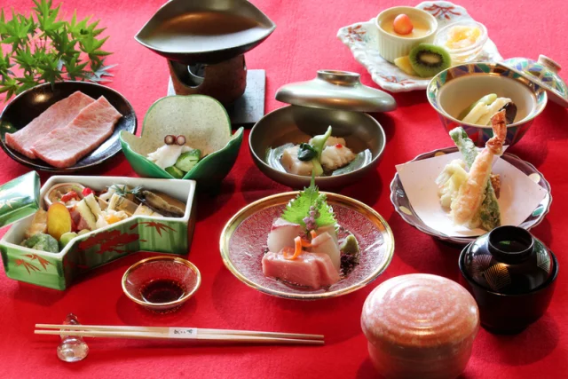 季節の会席料理