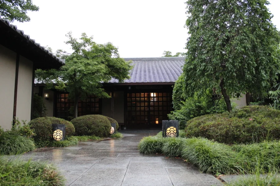 会席料理 花さき亭の外観